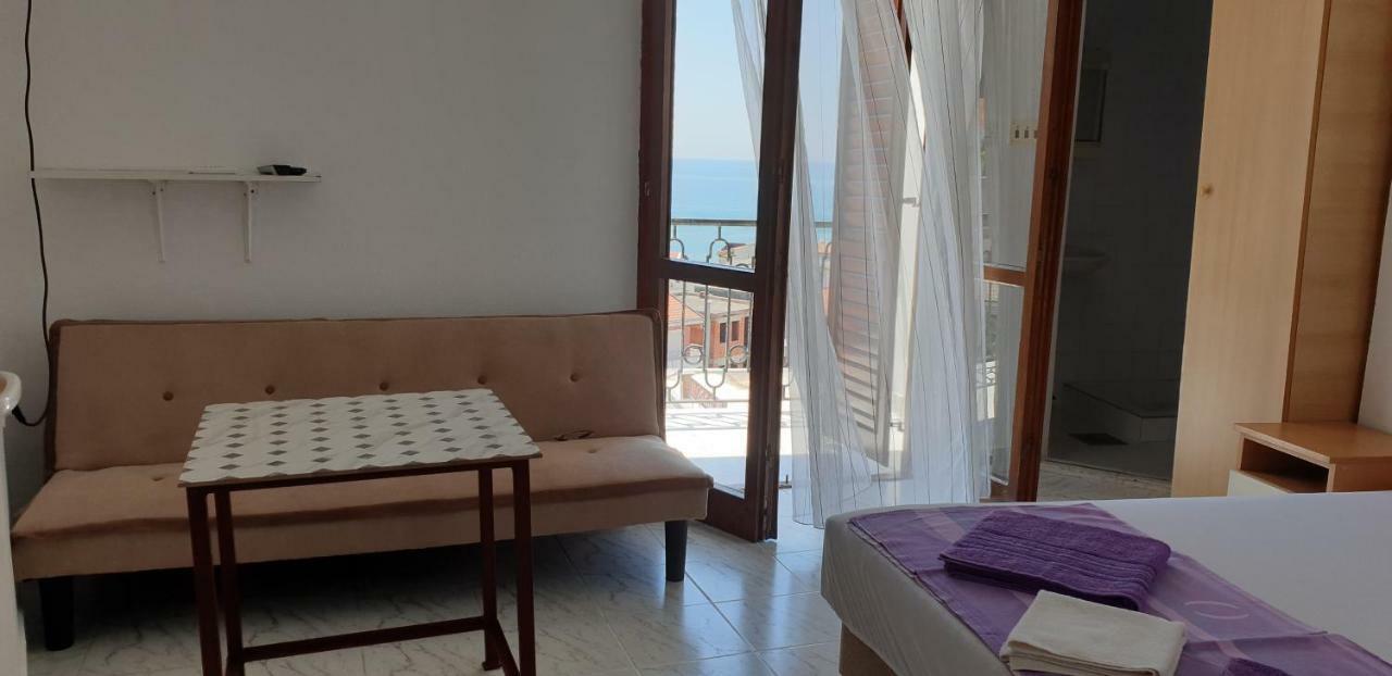Apartments Prag Ulcinj Luaran gambar